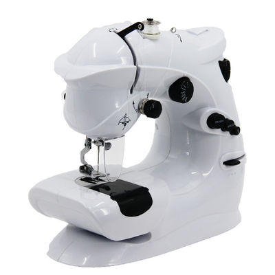 Máquina de costura de camisetas domésticas de mini-função UFR-403 com retalho
